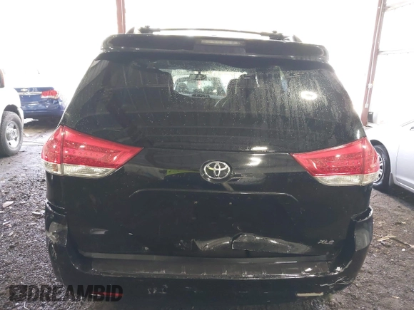 2013 Toyota Sienna XLE AAS with VIN 5TDYK3DC7DS367502, listed as a IAAI auction lot 41984210 with 212,232 mi miles and . Bid and sale history available at carsss.com. Image 6.