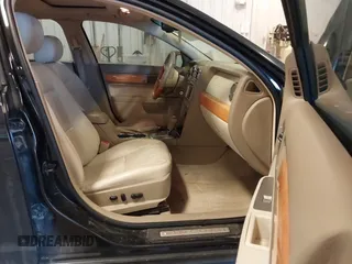 2008 Lincoln MKZ with VIN 3LNHM28T78R639677, listed as a IAAI auction lot 41376122 with 160,591 mi miles. Bid and sale history available at carsss.com. Image 5.