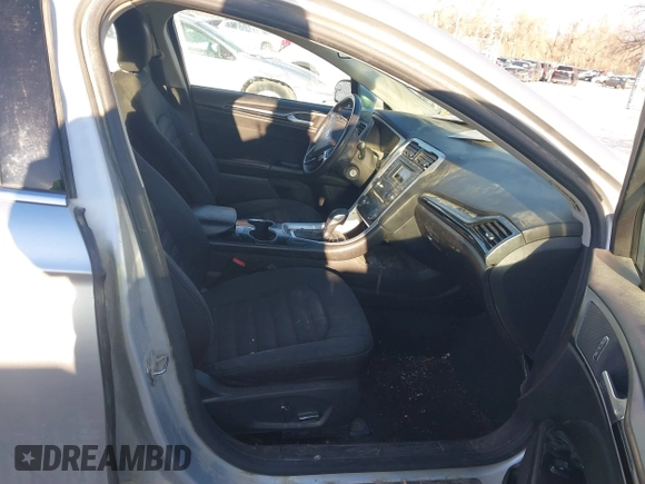 2016 Ford Fusion SE with VIN 3FA6P0T98GR241269, listed as a IAAI auction lot 41325525 with 183,809 mi miles and . Bid and sale history available at DreamBid. Image 5.