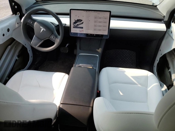 2022 Tesla Model Y Long Range z VIN 7SAYGDEE5NF355624, wystawiony jako Copart lot #58058465 z przebiegiem 33 784 mil mil oraz Szkoda całkowita • Salvage title. Historia ofert i sprzedaży dostępna na DreamBid. Obrazek 8.