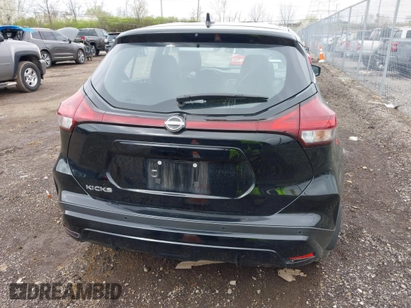 2022 Nissan Kicks S with VIN 3N1CP5BV0NL482271, listed as a IAAI auction lot 41918879 with 105,618 mi miles. Bid and sale history available at carsss.com. Image 16.