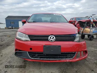 2013 Volkswagen Jetta Sedan SE with VIN 3VWDP7AJ3DM215465, listed as a Copart auction lot 88479735 with 135,838 mi miles and Non Repairable. Bid and sale history available at carsss.com. Image 5.
