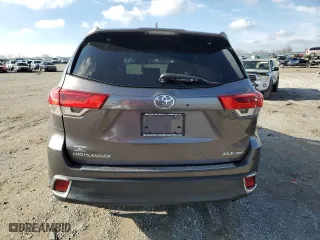 2019 Toyota Highlander SE with VIN 5TDJZRFH7KS574087, listed as a Copart auction lot 86127534 with 64,810 mi miles and Salvage Title. Bid and sale history available at carsss.com. Image 6.