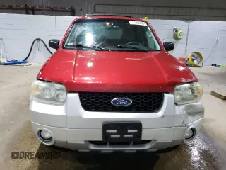 2007 Ford Escape XLT с VIN 1FMYU93187KB34734, выставлен на аукционе Copart как лот 71802694 с пробегом 197 644 миль миль и Списание • Salvage title. История ставок и продаж доступна на DreamBid. Изображение 5.
