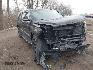 2018 Cadillac Escalade ESV Luxury z VIN 1GYS4HKJXJR385883, wystawiony jako IAAI lot #41710468 z przebiegiem 80 065 mil mil oraz . Historia ofert i sprzedaży dostępna na DreamBid. Obrazek 1.