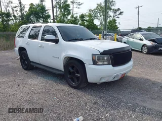 2007 Chevrolet Tahoe LS with VIN 1GNFC13J97R109226, listed as a IAAI auction lot 42304983 with 348,630 mi miles and . Bid and sale history available at DreamBid. Image 1.