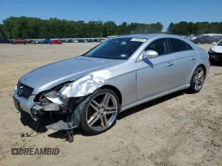 2006 Mercedes-Benz CLS 500 z VIN WDDDJ75X56A014871, wystawiony jako Copart lot #57978565 z przebiegiem Nie podano mil oraz Szkoda całkowita • Salvage title. Historia ofert i sprzedaży dostępna na DreamBid. Obrazek 1.