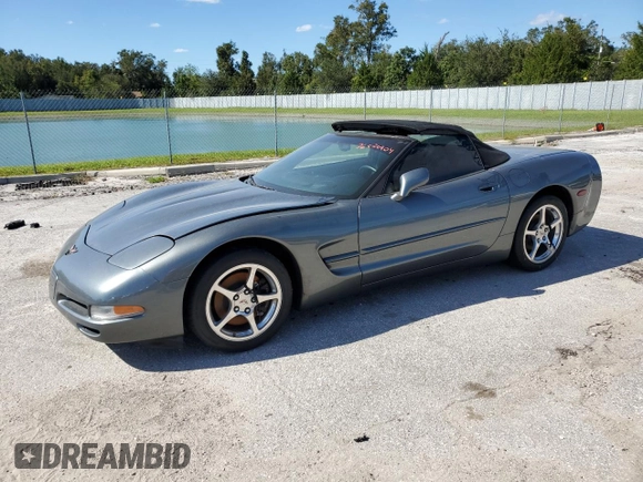 2004 Chevrolet Corvette with VIN 1G1YY32G045116680, listed as a Copart auction lot 76320904 with 83,142 mi miles and Salvage Title. Bid and sale history available at carsss.com. Image 1.