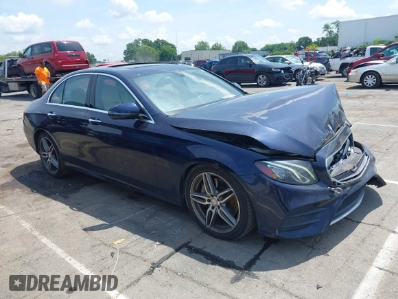 2017 Mercedes-Benz E 300 Luxury с VIN WDDZF4JB3HA155487, выставлен на аукционе IAAI как лот 42509860 с пробегом 103 974 миль миль и . История ставок и продаж доступна на DreamBid. Изображение 13.