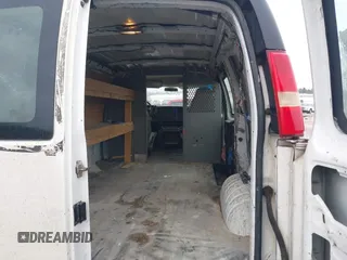 2005 Chevrolet Express Cargo Van with VIN 1GCFG15X651249132, listed as a IAAI auction lot 41736308 with 1,939 mi miles. Bid and sale history available at carsss.com. Image 8.