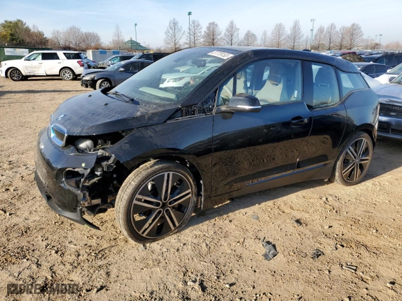 2017 BMW i3 with VIN WBY1Z8C51HV889369, listed as a Copart auction lot 37779153 with 31,353 mi miles. Bid and sale history available at carsss.com. Image 1.