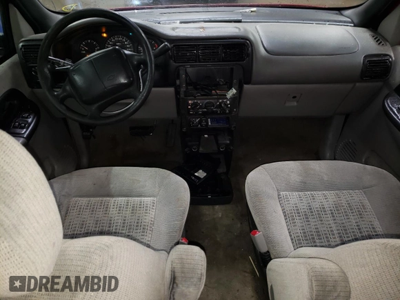 2001 Chevrolet Venture LS Y3G Mobility z VIN 1GNDX03EX1D303731, wystawiony jako Copart lot #41605115 z przebiegiem 219 758 mil mil oraz Szkoda całkowita • Salvage title. Historia ofert i sprzedaży dostępna na DreamBid. Obrazek 8.