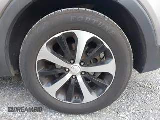 2016 Kia Sorento EX with VIN 5XYPH4A57GG107009, listed as a IAAI auction lot 40882550 with 163,329 mi miles. Bid and sale history available at carsss.com. Image 12.