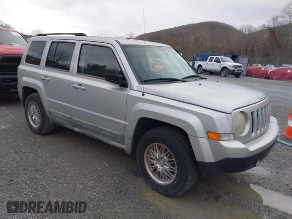2011 Jeep Patriot Latitude with VIN 1J4NF1GB0BD158264, listed as a IAAI auction lot 41804584 with 191,968 mi miles and . Bid and sale history available at DreamBid. Image 1.