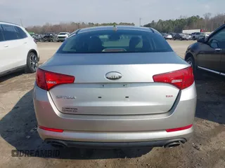 2013 Kia Optima LX z VIN KNAGM4A71D5401777, wystawiony jako IAAI lot #41639973 z przebiegiem 218 938 mil mil oraz . Historia ofert i sprzedaży dostępna na DreamBid. Obrazek 17.