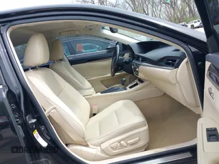 2013 Lexus ES 250 с VIN JTHBK1GG4D2020692, выставлен на аукционе IAAI как лот 41940872 с пробегом 84 522 миль миль и . История ставок и продаж доступна на DreamBid. Изображение 5.
