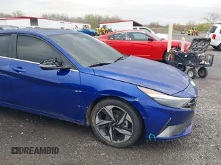 2023 Hyundai Elantra Limited z VIN 5NPLP4AG7PH105417, wystawiony jako IAAI lot #42015962 z przebiegiem 60 590 mil mil oraz . Historia ofert i sprzedaży dostępna na DreamBid. Obrazek 17.