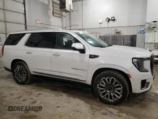 2023 GMC Yukon Denali Ultimate with VIN 1GKS2EKL0PR335633, listed as a Copart auction lot 43047945 with 0 mi miles and Salvage Title. Bid and sale history available at carsss.com. Image 4.