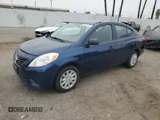 2012 Nissan Versa S with VIN 3N1CN7AP2CL825387, listed as a Copart auction lot 75414204 with 188,789 mi miles and Salvage Title. Bid and sale history available at carsss.com. Image 1.
