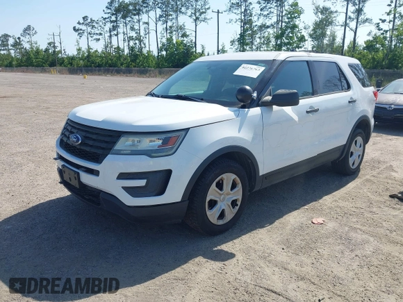 2017 Ford Police Interceptor Utility z VIN 1FM5K8ARXHGB93123, wystawiony jako IAAI lot #42276763 z przebiegiem 69 136 mil mil oraz . Historia ofert i sprzedaży dostępna na DreamBid. Obrazek 17.