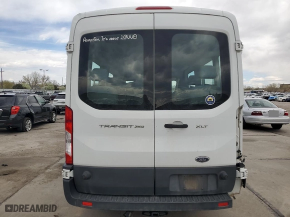 2015 Ford Transit Wagon XL with VIN 1FBAX2CM9FKA64565, listed as a Copart auction lot 52207435 with 186,751 mi miles and Salvage Title. Bid and sale history available at carsss.com. Image 6.