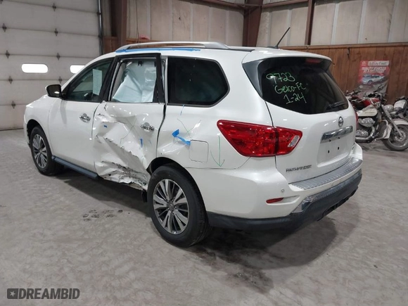 2018 Nissan Pathfinder SV with VIN 5N1DR2MM8JC656166, listed as a IAAI auction lot 41468825 with 105,718 mi miles. Bid and sale history available at carsss.com. Image 3.