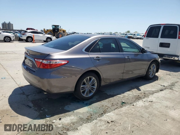 2016 Toyota Camry XLE with VIN 4T1BF1FK5GU227141, listed as a Copart auction lot 51174105 with 38,325 mi miles and Salvage Title. Bid and sale history available at DreamBid. Image 3.