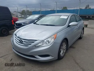 2011 Hyundai Sonata GLS with VIN 5NPEB4AC3BH171184, listed as a IAAI auction lot 41903642 with 118,984 mi miles and . Bid and sale history available at carsss.com. Image 2.