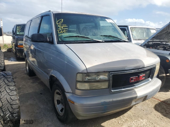 2000 GMC Safari Passenger with VIN 1GKDM19W6YB522185, listed as a Copart auction lot 73710704 with NaN miles and Salvage Title. Bid and sale history available at carsss.com. Image 4.