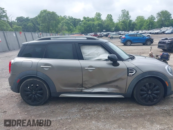 2018 MINI Countryman Cooper z VIN WMZYV5C39J3E02982, wystawiony jako IAAI lot #42384795 z przebiegiem 74 599 mil mil oraz . Historia ofert i sprzedaży dostępna na DreamBid. Obrazek 13.