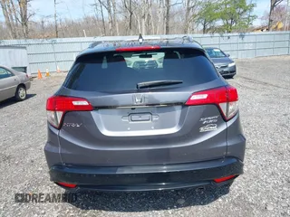 2022 Honda HR-V Sport with VIN 3CZRU6H16NM775705, listed as a IAAI auction lot 42024805 with Not Provided miles and . Bid and sale history available at carsss.com. Image 16.