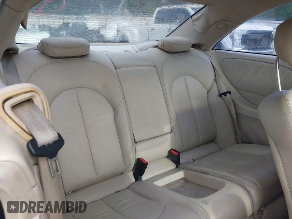 2007 Mercedes-Benz CLK 350 with VIN WDBTJ56H97F227391, listed as a IAAI auction lot 42146213 with 156,205 mi miles and . Bid and sale history available at DreamBid. Image 8.