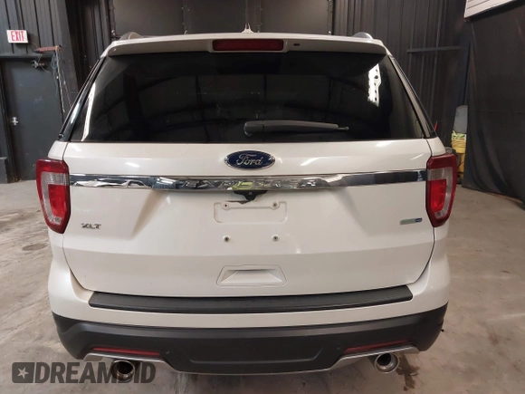 2018 Ford Explorer XLT with VIN 1FM5K7D89JGA54488, listed as a IAAI auction lot 42558280 with 56,106 mi miles and . Bid and sale history available at DreamBid. Image 16.