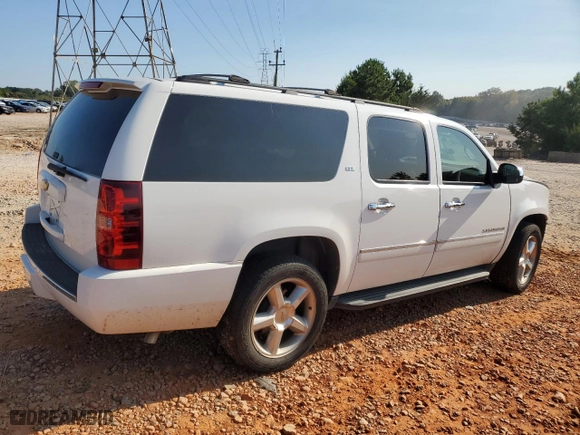 2014 Chevrolet Suburban LTZ with VIN 1GNSCKE06ER208821, listed as a Copart auction lot 70534924 with 81,098 mi miles and Salvage Title. Bid and sale history available at carsss.com. Image 3.