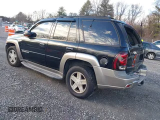 2002 Chevrolet TrailBlazer LTZ with VIN 1GNDT13S622520424, listed as a IAAI auction lot 41249749 with 217,711 mi miles and . Bid and sale history available at DreamBid. Image 3.