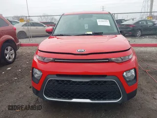 2020 Kia Soul S with VIN KNDJ23AU0L7731797, listed as a IAAI auction lot 41509315 with 110,390 mi miles. Bid and sale history available at carsss.com. Image 12.