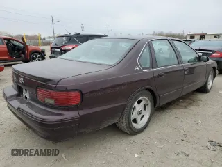 1995 Chevrolet Caprice with VIN 1G1BL52P5SR146120, listed as a Copart auction lot 50930555 with 938,938 mi miles and Non repairable. Bid and sale history available at DreamBid. Image 3.