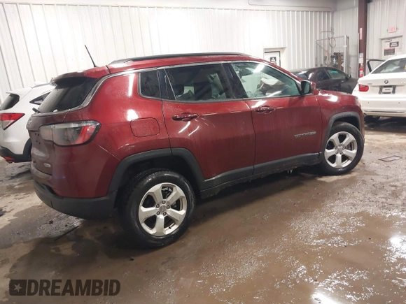 2020 Jeep Compass Latitude with VIN 3C4NJDBB9LT255911, listed as a IAAI auction lot 41398228 with 105,264 mi miles. Bid and sale history available at carsss.com. Image 4.