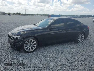 2018 BMW 3 Series 320i with VIN WBA8A9C50JAH13648, listed as a Copart auction lot 51602925 with 87,389 mi miles and Salvage Title. Bid and sale history available at carsss.com. Image 1.