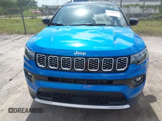 2025 Jeep Compass Limited with VIN 3C4NJDCNXST549907, listed as a IAAI auction lot 42186779 with 1,406 mi miles and . Bid and sale history available at DreamBid. Image 12.