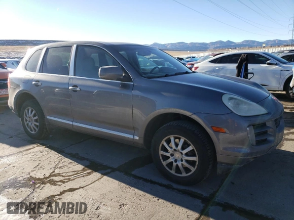2010 Porsche Cayenne z VIN WP1AA2AP7ALA09642, wystawiony jako Copart lot #87620155 z przebiegiem 131 538 mil mil oraz Czysty tytuł • Clean title. Historia ofert i sprzedaży dostępna na DreamBid. Obrazek 4.
