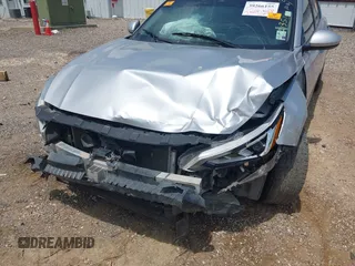 2019 Nissan Altima 2.5 SL with VIN 1N4BL4EV8KC213510, listed as a IAAI auction lot 39266155 with 1 mi miles. Bid and sale history available at carsss.com. Image 21.