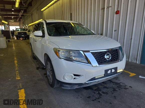 2014 Nissan Pathfinder S with VIN 5N1AR2MM5EC711181, listed as a IAAI auction lot 42665593 with 205,546 mi miles and . Bid and sale history available at DreamBid. Image 36.