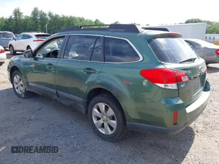 2010 Subaru Outback Limited Power Moon z VIN 4S4BRBKC5A3329256, wystawiony jako IAAI lot #42644568 z przebiegiem 142 197 mil mil oraz . Historia ofert i sprzedaży dostępna na DreamBid. Obrazek 3.