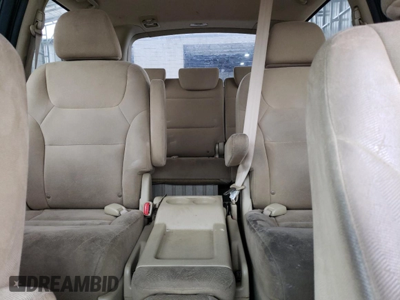 2010 Honda Odyssey EX with VIN 5FNRL3H59AB038104, listed as a Copart auction lot 84688894 with 317,028 mi miles and Salvage title. Bid and sale history available at DreamBid. Image 10.