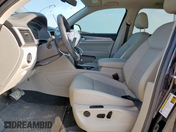 2023 Volkswagen Atlas SEL R-Line Black с VIN 1V2SR2CA4PC538657, выставлен на аукционе Copart как лот 60351125 с пробегом Не указан миль и Списание • Salvage title. История ставок и продаж доступна на DreamBid. Изображение 7.