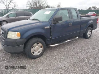 2006 Ford F-150 STX with VIN 1FTRX12W66FB10292, listed as a IAAI auction lot 41708615 with 199,214 mi miles. Bid and sale history available at carsss.com. Image 2.