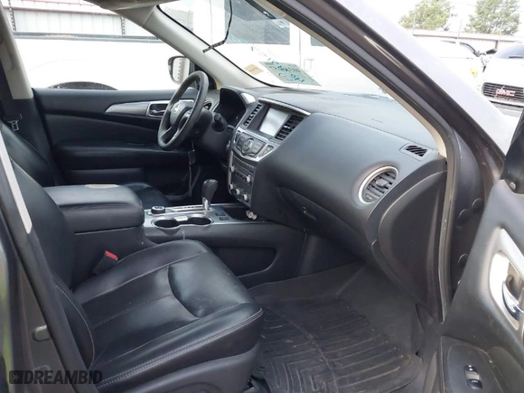 2017 Nissan Pathfinder S with VIN 5N1DR2MM1HC662434, listed as a IAAI auction lot 40319157 with 176,365 mi miles. Bid and sale history available at carsss.com. Image 5.