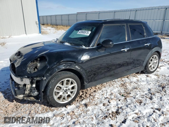 2016 MINI Hardtop 4 Door S with VIN WMWXU3C53G2B62859, listed as a Copart auction lot 43968975 with 92,412 mi miles and Salvage title. Bid and sale history available at DreamBid. Image 1.