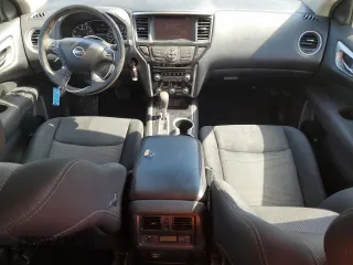 2018 Nissan Pathfinder SV with VIN 5N1DR2MN3JC634407, listed as a Copart auction lot 53274025 with 133,214 mi miles and Salvage Title. Bid and sale history available at carsss.com. Image 8.